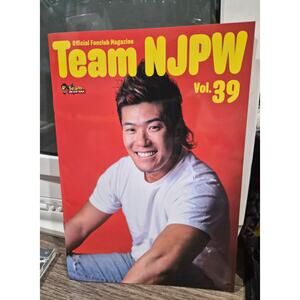 Official Fanclub Magazine Team NJPW vol 39 Yuya Ueumura New Japan Pro Wrestling